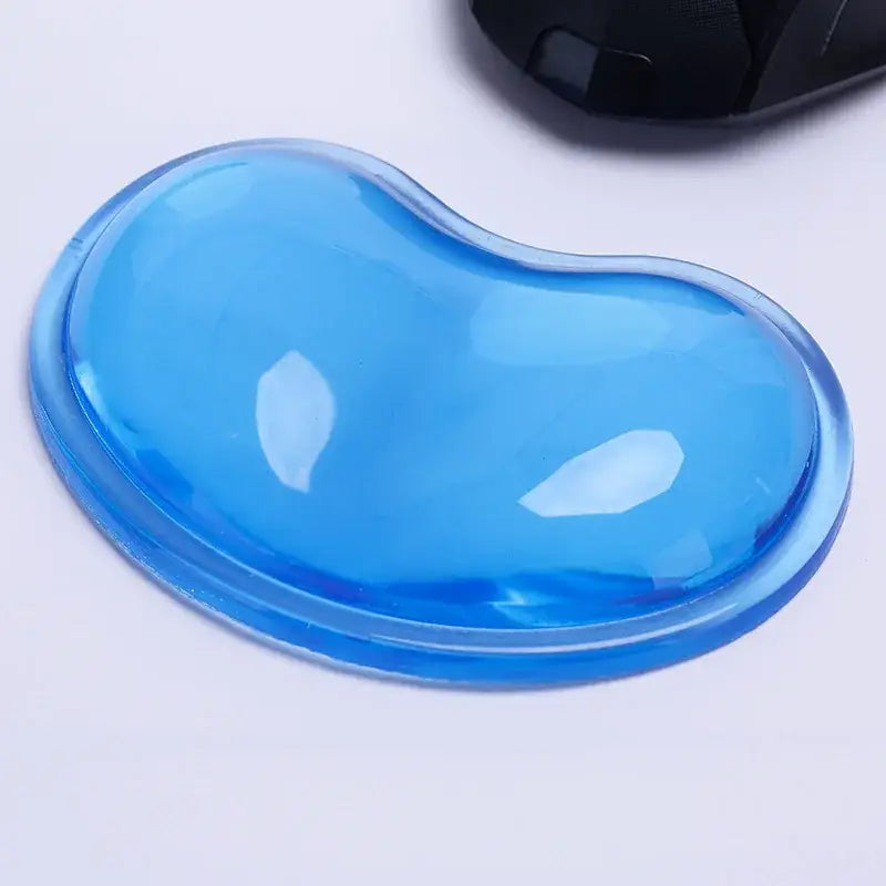 Upgrade Your Workspace with Fashion Silicone Heart-Shaped Wrist Pads