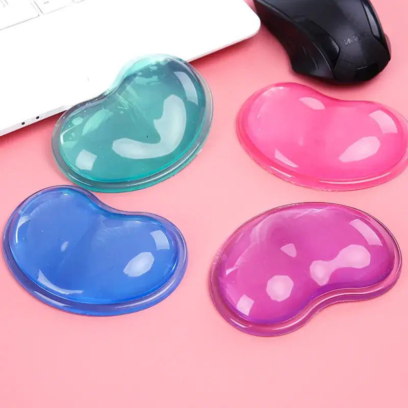 Upgrade Your Workspace with Fashion Silicone Heart-Shaped Wrist Pads