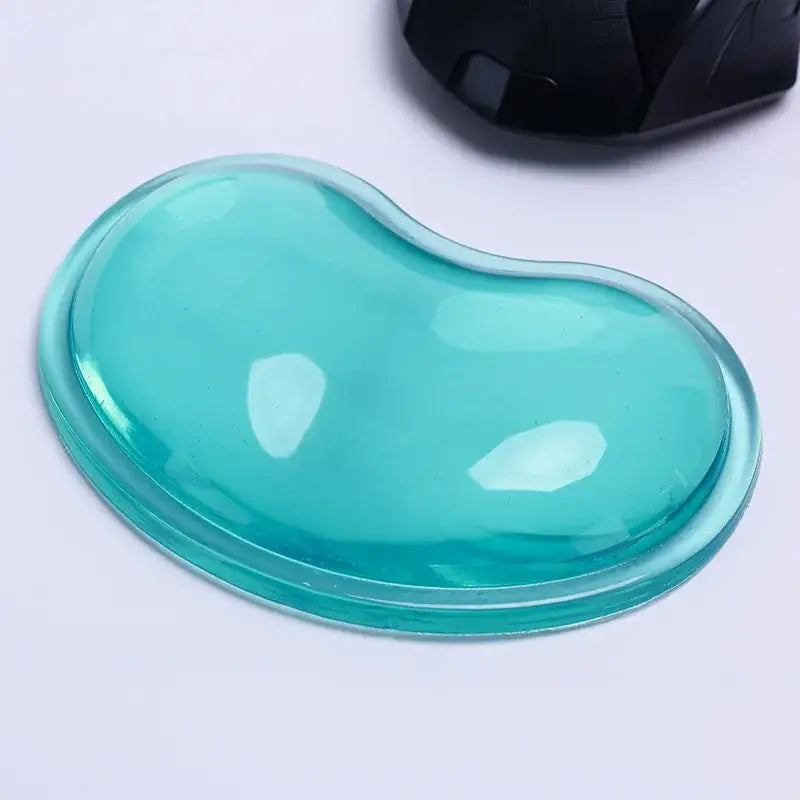 Upgrade Your Workspace with Fashion Silicone Heart-Shaped Wrist Pads - Green