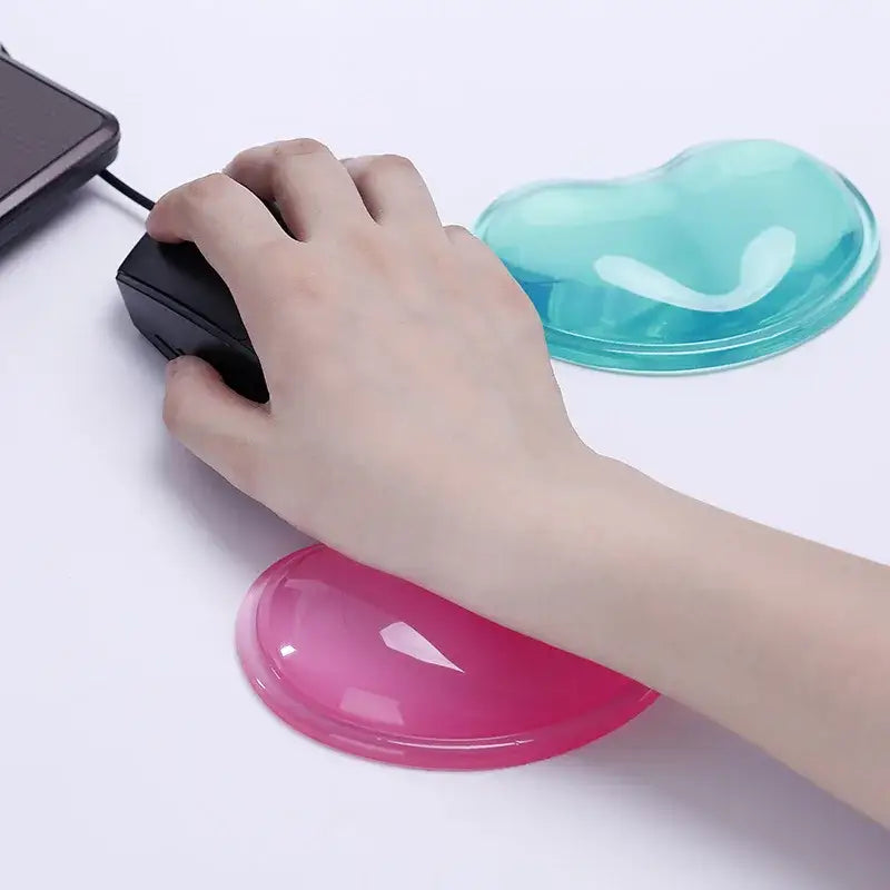 Upgrade Your Workspace with Fashion Silicone Heart-Shaped Wrist Pads